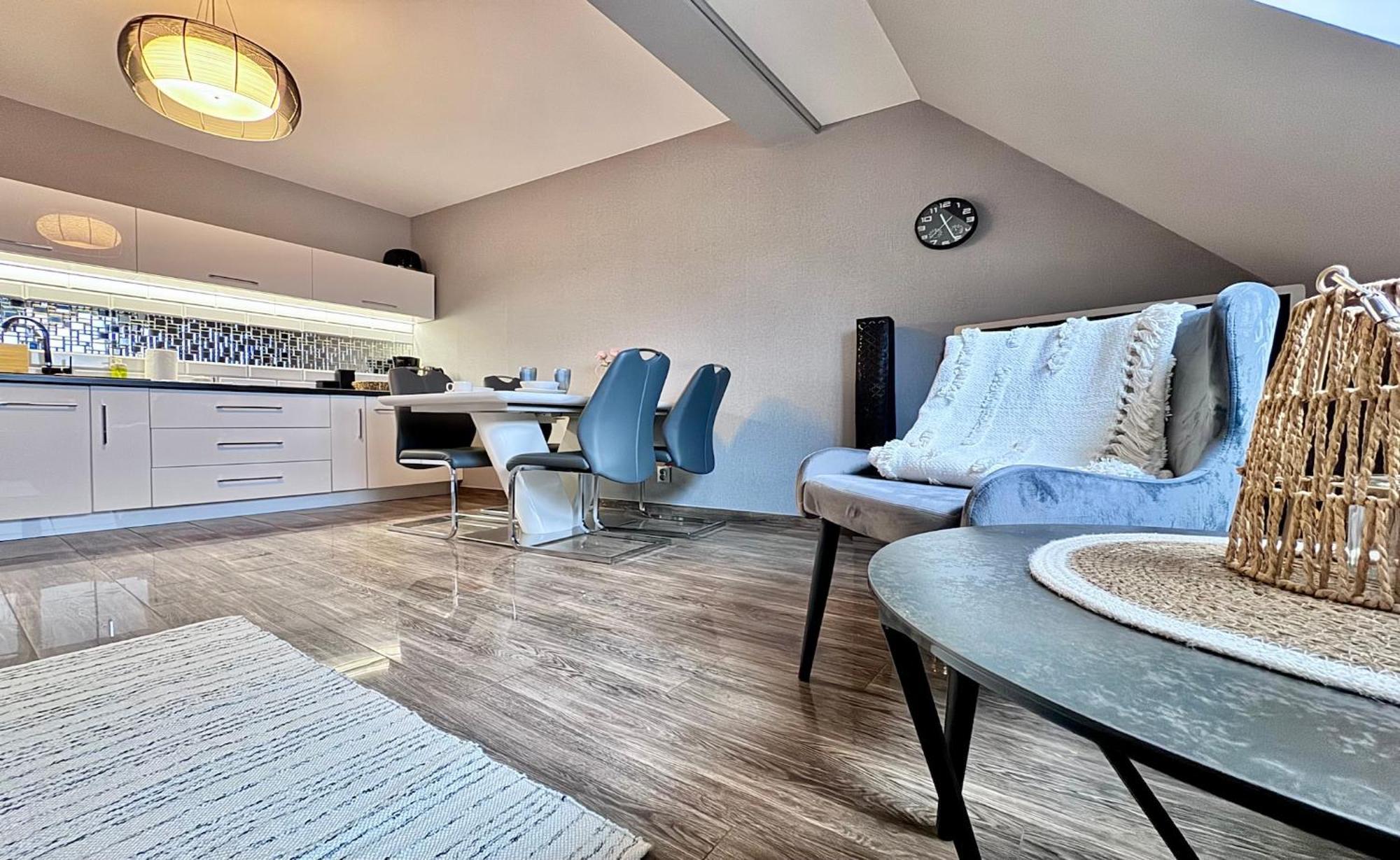 Marea Bulwar Portowy Apartment *
